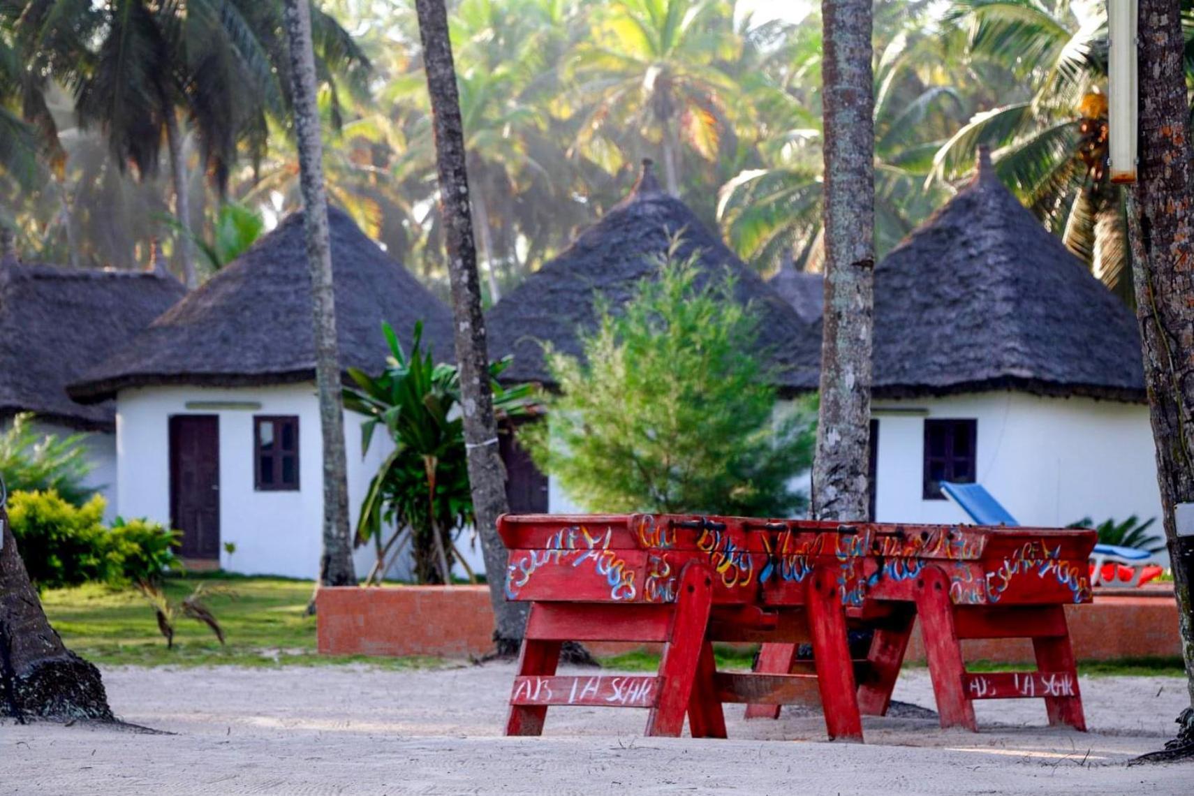 Sabbat Plage Hotel Moosou Exterior foto